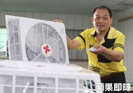【蘋果日報】義氣挺友還債2億　模具老手替循環扇改頭換面